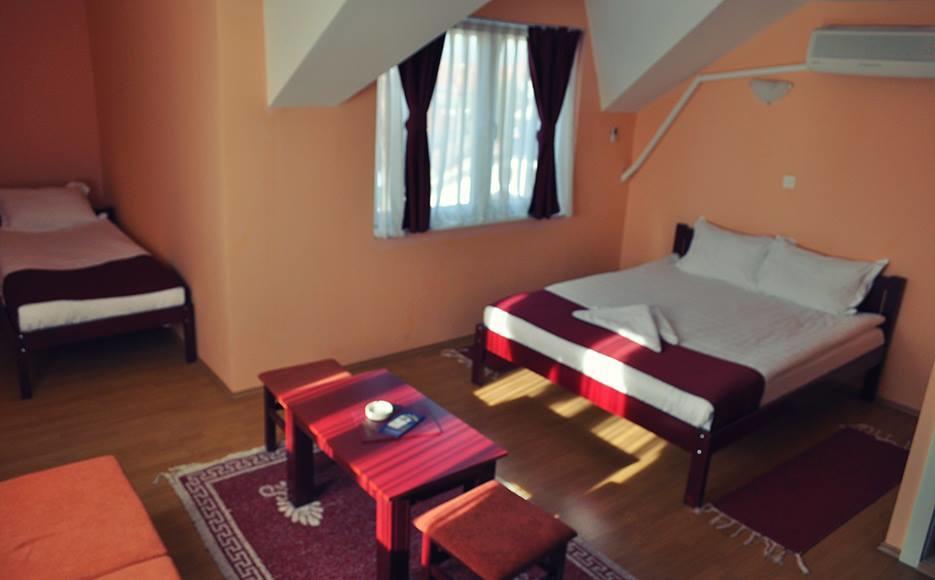Hotel Satelit Kumanovo Exterior foto